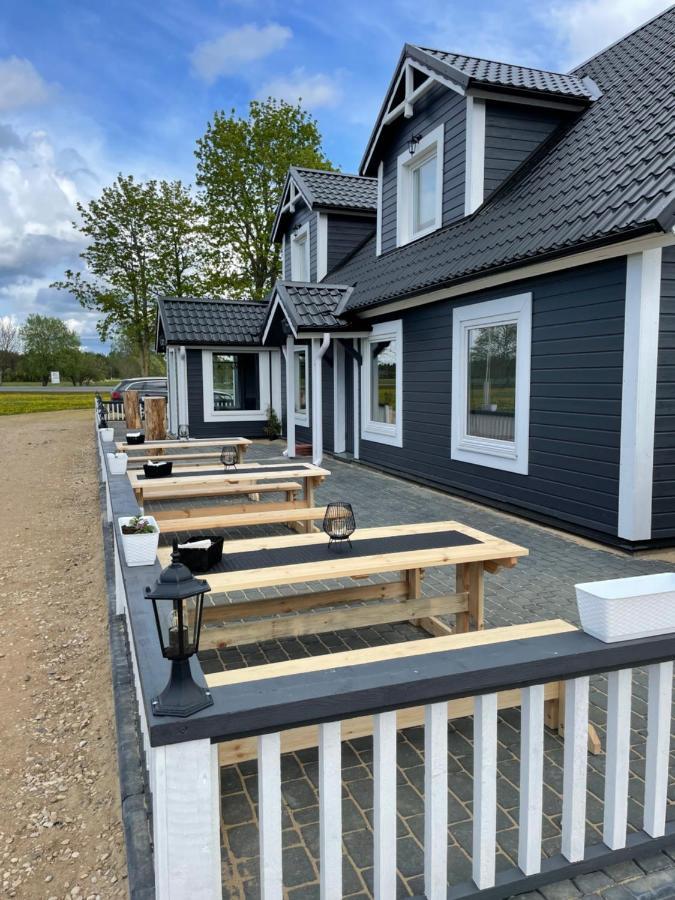 Nova Kuelalistemaja Hotel Luaran gambar